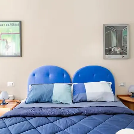 Apartment Arrivasti Stays-piede-a-terre In Centre